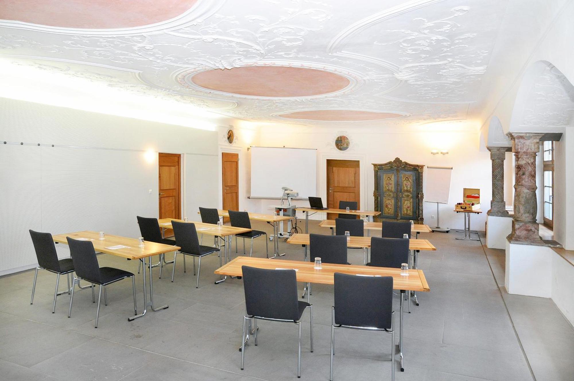 Tagungshaus Kloster Heiligkreuztal Altheim  Extérieur photo